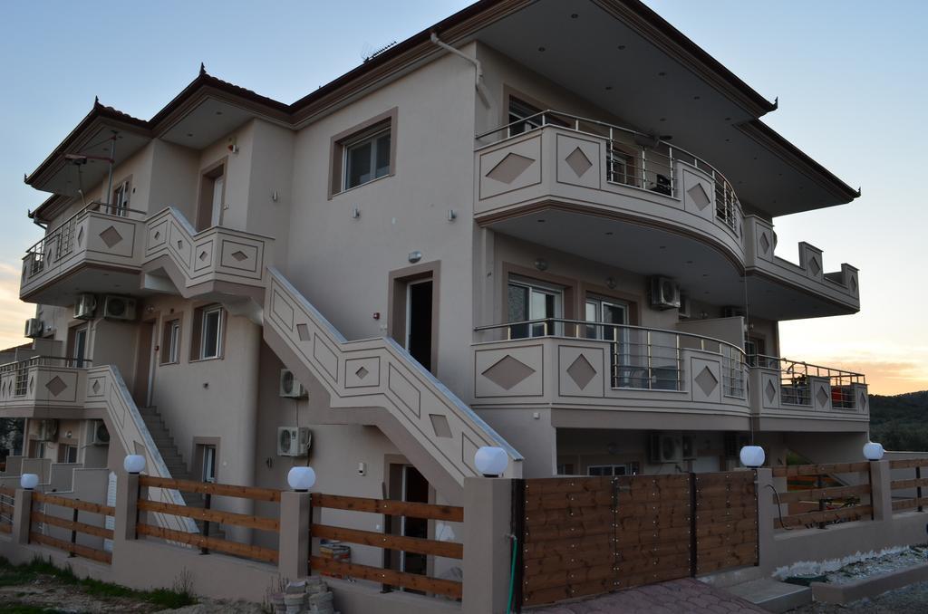 Thassos Grand Villas Apartments & Studios Limenaria  Exterior photo